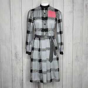 Vintage 60s Mod Plaid Dress w/ Pink Color Block | Twiggy Space Age Costume Dress
